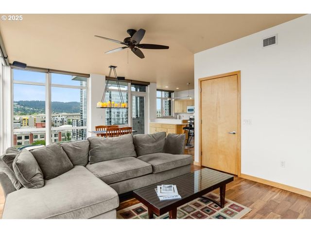 1255 Nw 9TH Ave 910, Portland, OR 97209