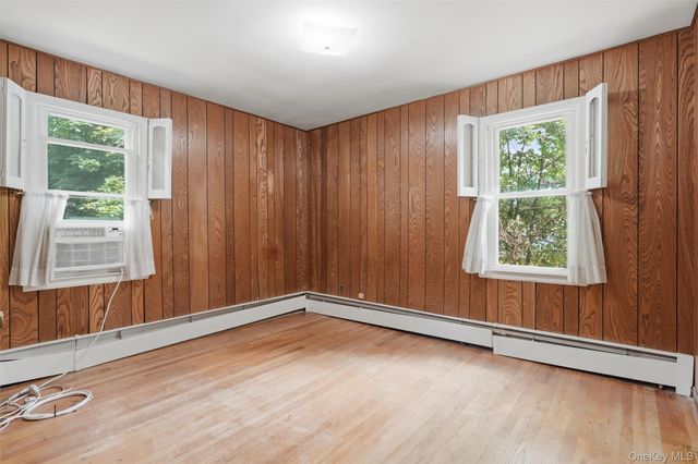 6 Jean Street, Ellenville, NY 12428