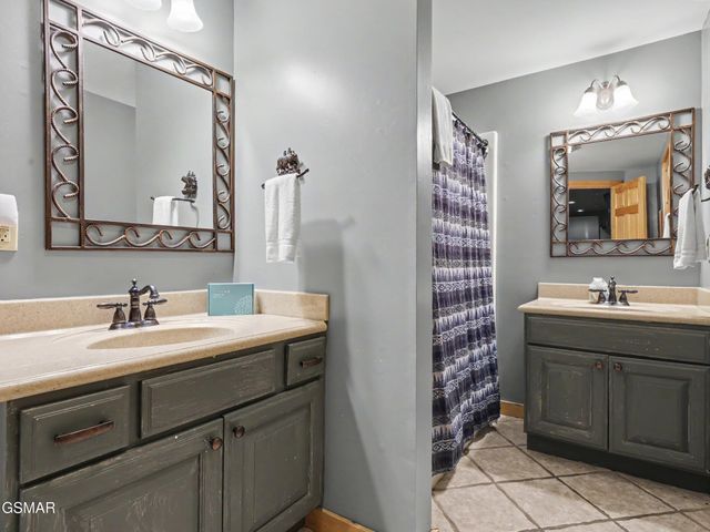 2414 Walnut Cove Way, Sevierville, TN 37862