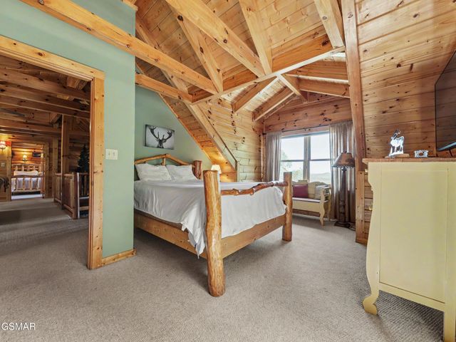 2414 Walnut Cove Way, Sevierville, TN 37862