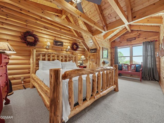 2414 Walnut Cove Way, Sevierville, TN 37862