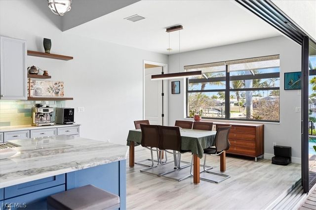 2105 Ottersrest LN, Cape Coral, FL 33990