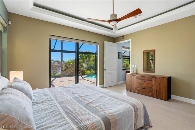 2105 Ottersrest LN, Cape Coral, FL 33990