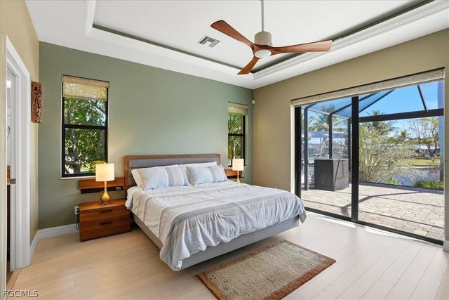 2105 Ottersrest LN, Cape Coral, FL 33990