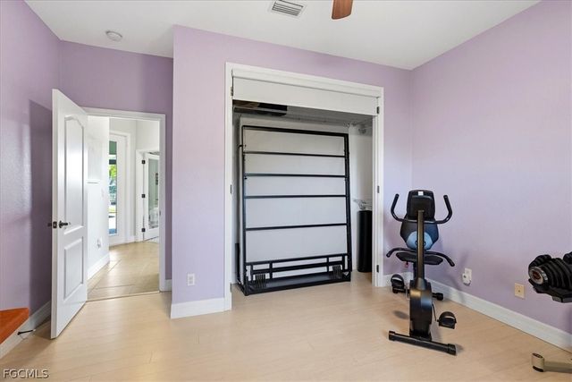 2105 Ottersrest LN, Cape Coral, FL 33990