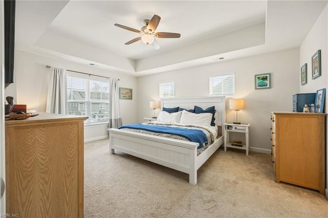 213 Werdna LN, Chesapeake, VA 23322