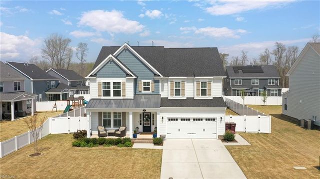 213 Werdna LN, Chesapeake, VA 23322