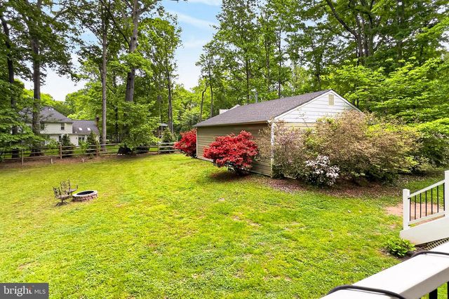 6341 SYDNEY RD, Fairfax Station, VA 22039