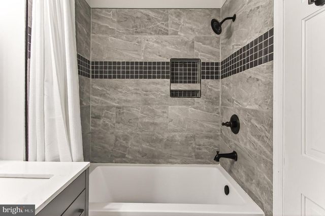 6341 SYDNEY RD, Fairfax Station, VA 22039