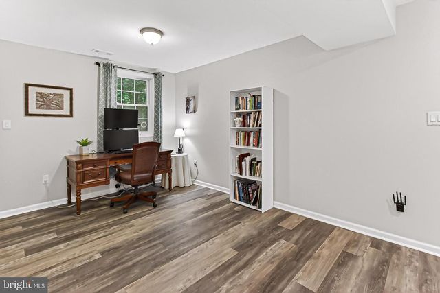 6341 SYDNEY RD, Fairfax Station, VA 22039
