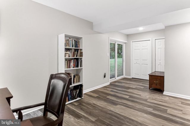 6341 SYDNEY RD, Fairfax Station, VA 22039