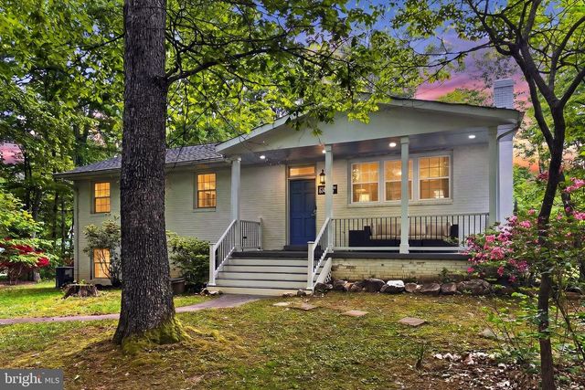 6341 SYDNEY RD, Fairfax Station, VA 22039