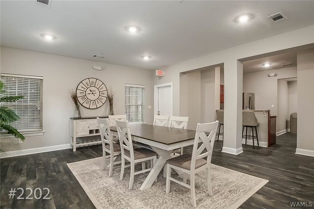 3218 Veterans Memorial 2202, Tuscaloosa, AL 35404