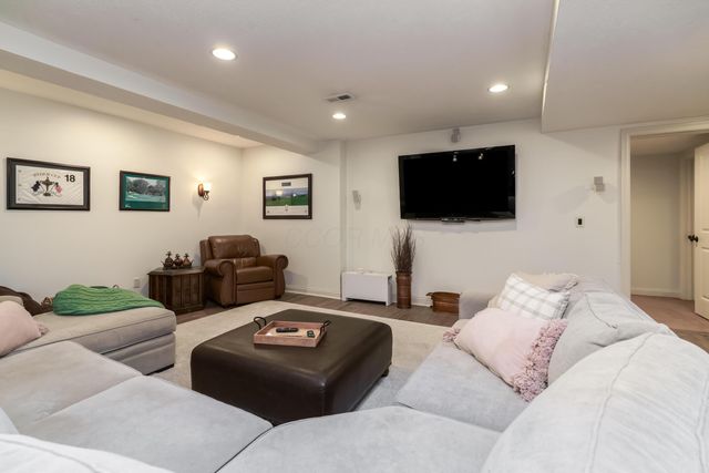 6761 Colt Court, Dublin, OH 43017