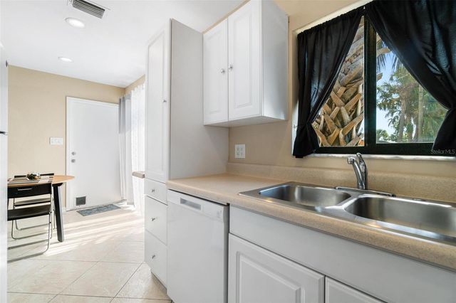 3074 BROADPOINT DRIVE, Punta Gorda, FL 33983
