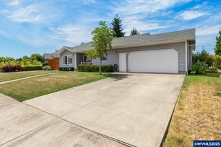 875 Hermanson St, Woodburn, OR 97071