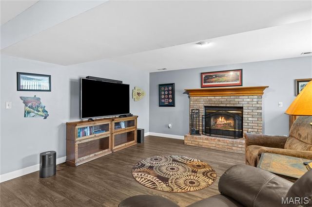 4 Green Haven Court, St Peters, MO 63376