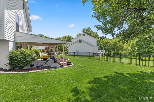 4 Green Haven Court, St Peters, MO 63376