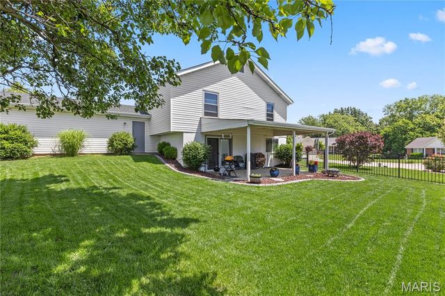 4 Green Haven Court, St Peters, MO 63376