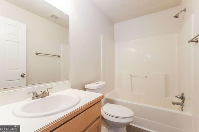 3140 Alenes Drive, Gainesville, GA 30506
