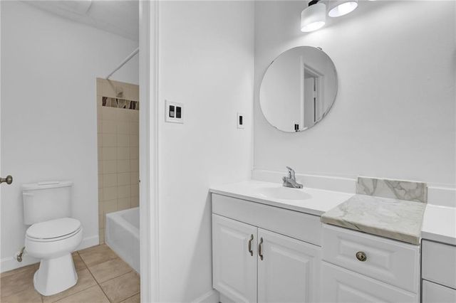 1138 Carla Joe Drive SW, Lilburn, GA 30047