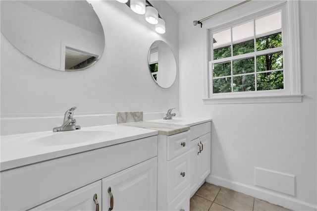 1138 Carla Joe Drive SW, Lilburn, GA 30047