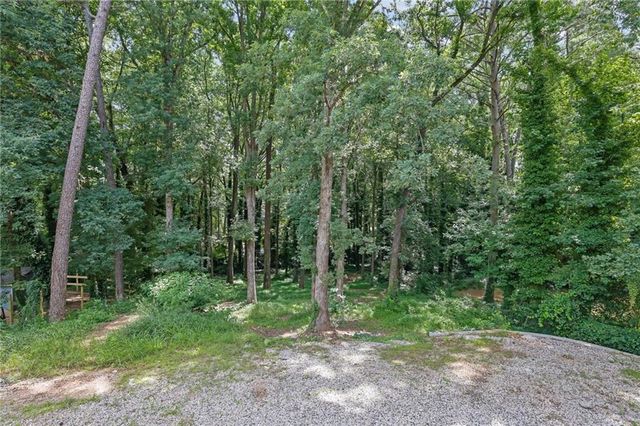 1138 Carla Joe Drive SW, Lilburn, GA 30047