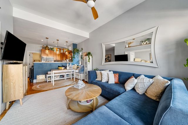 84 Prince St 5B, Boston, MA 02113