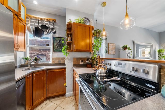 84 Prince St 5B, Boston, MA 02113