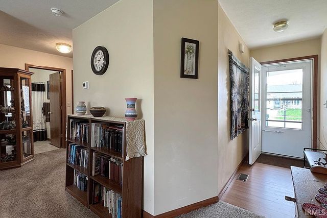 924 Eagle Drive, Goshen, IN 46526