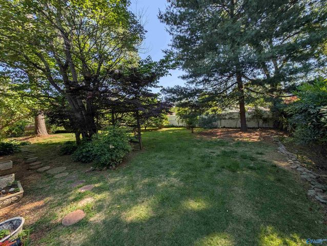 11007 Crestfield Drive, Huntsville, AL 35803