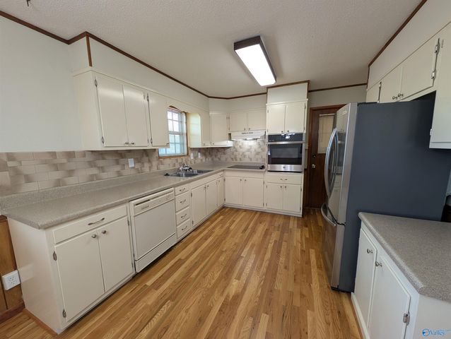 11007 Crestfield Drive, Huntsville, AL 35803