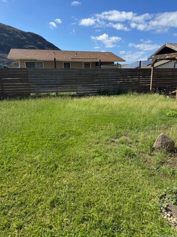 86-321 Hokupaa Street, Waianae, HI 96792