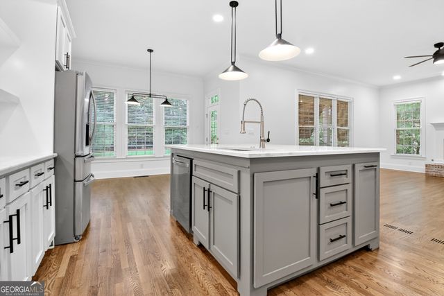 300 Tarragon Drive, Fayetteville, GA 30215
