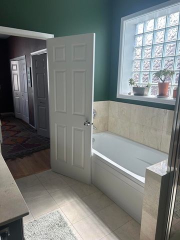 4149 N Kenmore Avenue 3S, Chicago, IL 60613