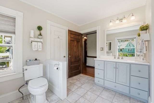 114 Maplewood Ter, Springfield, MA 01108