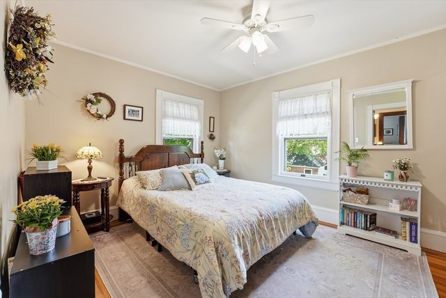 114 Maplewood Ter, Springfield, MA 01108
