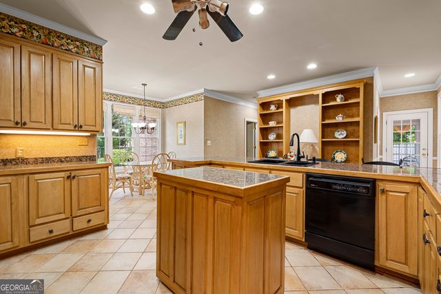 101 Ridgeview Drive, Lagrange, GA 30240