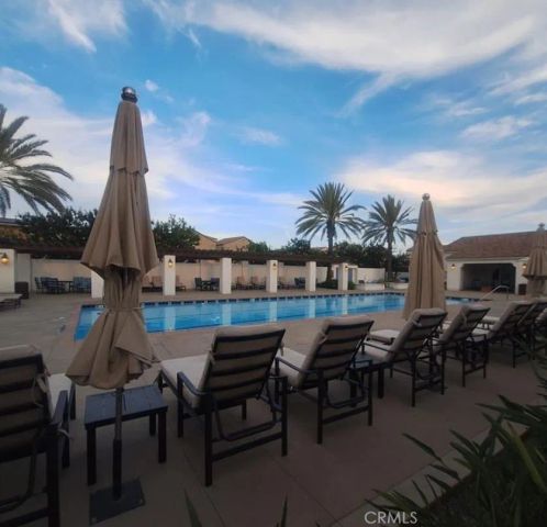 825 Parisa Place, Upland, CA 91786