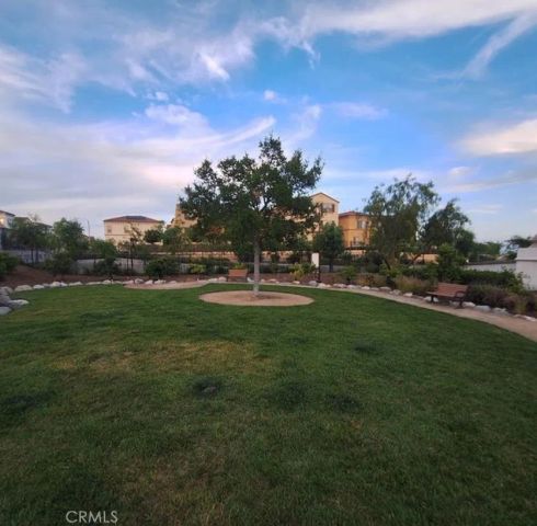 825 Parisa Place, Upland, CA 91786