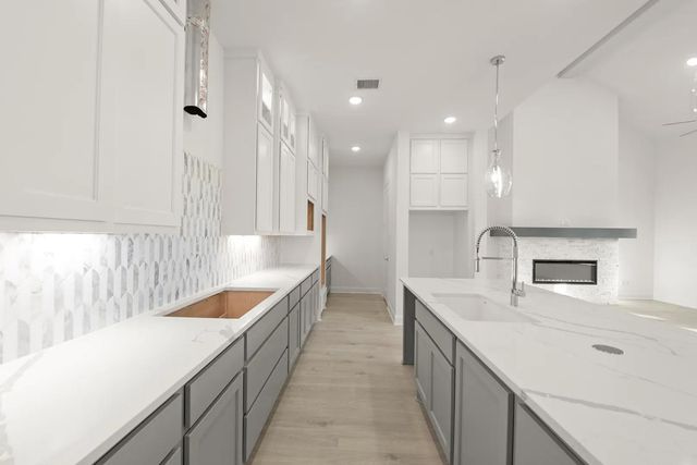 7722 River Bluet Place, Fulshear, TX 77441