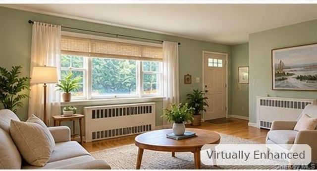 380 Gates Avenue W, Lindenhurst, NY 11757