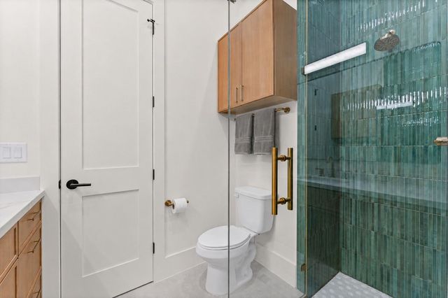 112 E 27th Street, Houston, TX 77008