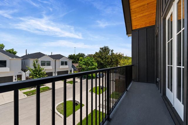 112 E 27th Street, Houston, TX 77008