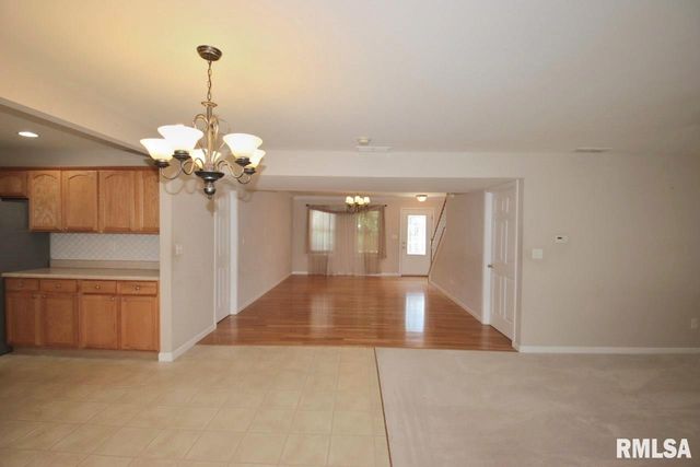 4303 W RUSTIC HOLLOW Drive, Peoria, IL 61615