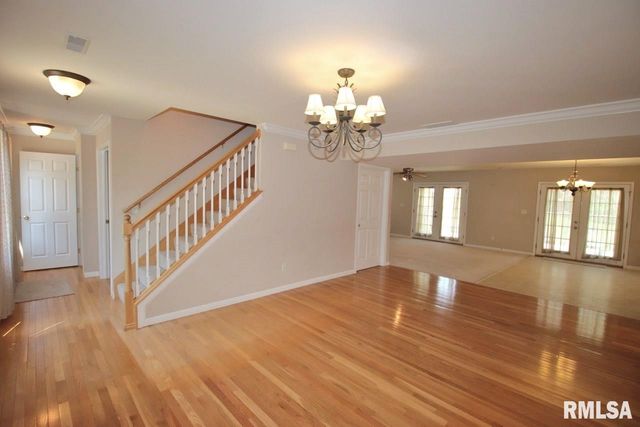 4303 W RUSTIC HOLLOW Drive, Peoria, IL 61615