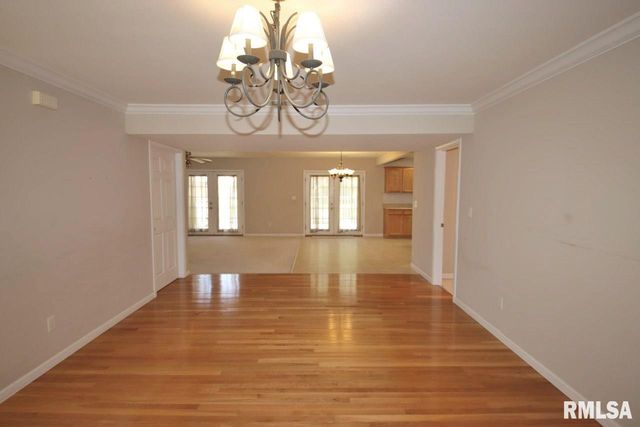 4303 W RUSTIC HOLLOW Drive, Peoria, IL 61615
