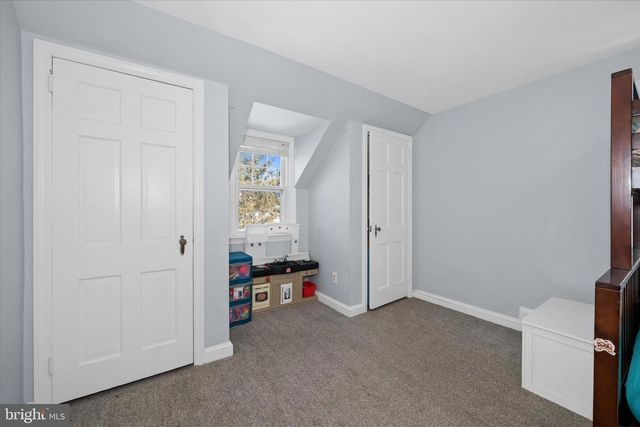 37 W SALISBURY DR, Wilmington, DE 19809