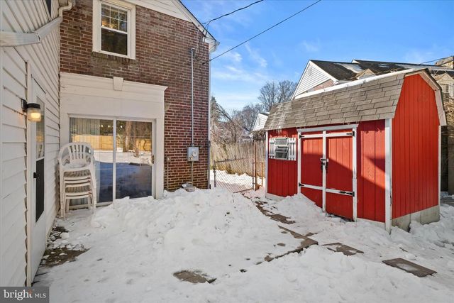 37 W SALISBURY DR, Wilmington, DE 19809