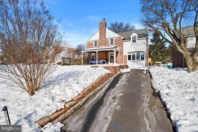 37 W SALISBURY DR, Wilmington, DE 19809